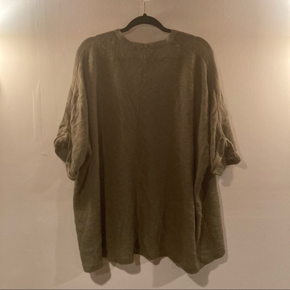 GAP medium large olive green short sleeve cardigan - Picture 5 of 6
